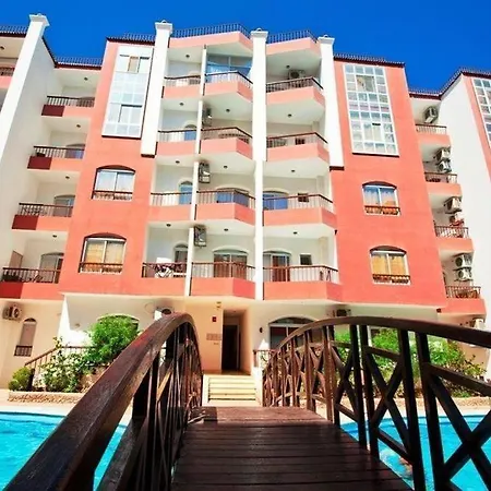 Desert Pearl, Bowling St, Touristic Villages, Hurghada 1, Red Sea Governorate 84517