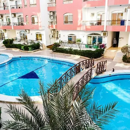Desert Pearl, Bowling St, Touristic Villages, Hurghada 1, Red Sea Governorate 84517